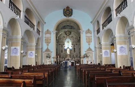  Catedral de Nossa Senhora da Conceição! Một Kiệt Tác Kiến Trúc Baroque Rực Rỡ ở Đô thị Dendê